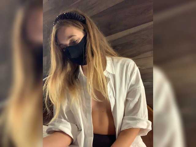 Broadcast screenshots miss-xo