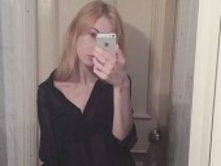 Erotic video chat missandei