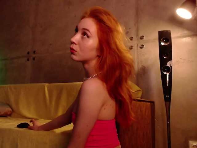 Broadcast screenshots MissIzi