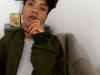 Erotic video chat MissPoisson