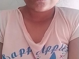 Erotic video chat misssona