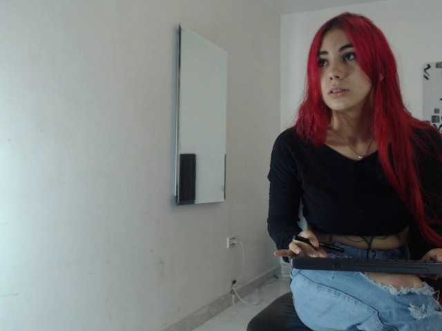 Photos missy-abby- Hey hey hey lovers, i hope that you enter to give me fire cause is a very cold day. Enjoy with me and make me your redhead dream