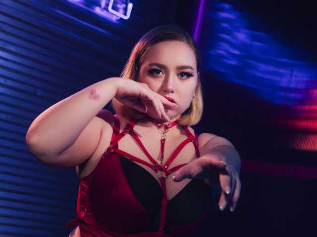 Photo of the profile MistressOfYours