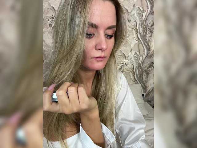 Hi:)If you want to play with me, let’s go to group, private chats or use my tip-menu. I have toys. Soooo, let’s have fun. Also we have countdown from 311 for show with the dildo and cum. Let’s join to collecting