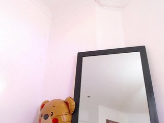 Erotic video chat mollycurvyhot