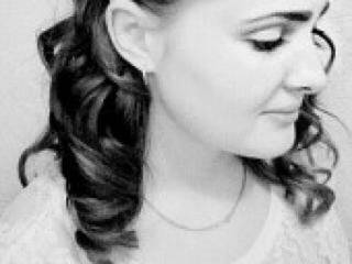 Erotic video chat mollylovee