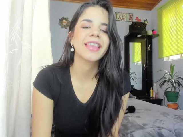 Broadcast screenshots MollyRick