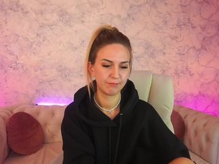 Erotic video chat MollyWild