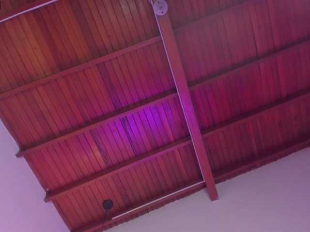 Broadcast screenshots mombig-boobs