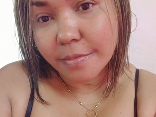 Erotic video chat Mommy4U