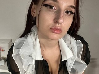 Erotic video chat momorenaaa