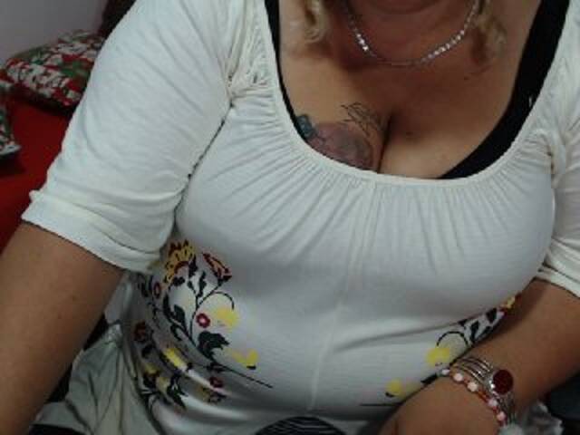 Broadcast screenshots monalindagold