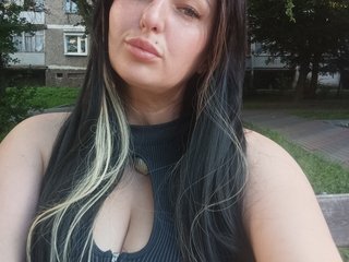 Erotic video chat MonicaMilf