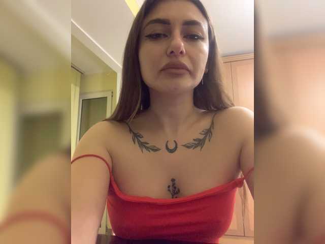 Broadcast screenshots MonikaLevi