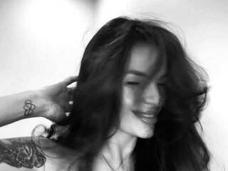 Erotic video chat moretta96