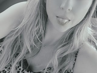 Erotic video chat MorganeeX