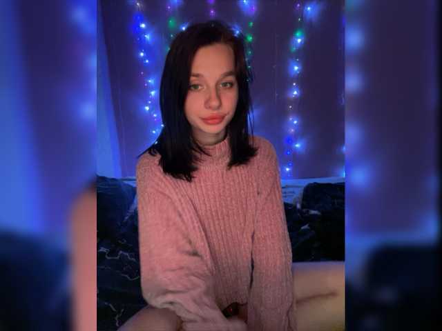 Broadcast screenshots _Polly_