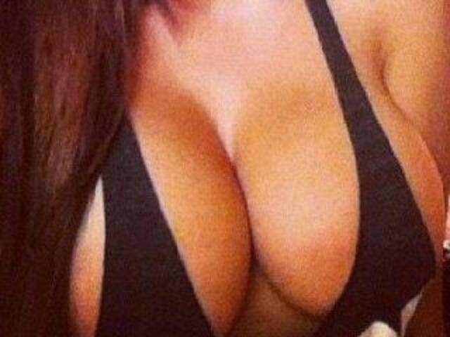 Photo of the profile BarbyBigBOOBS