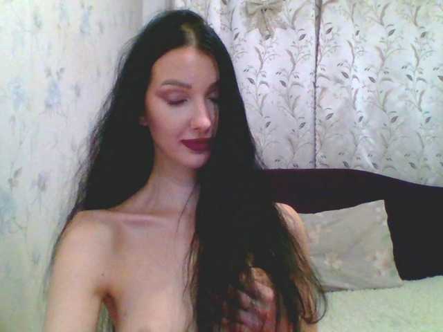 Broadcast screenshots __-____