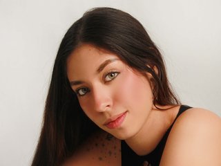 Erotic video chat NaadiaMuhy