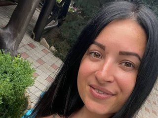 Erotic video chat Nadiaaa