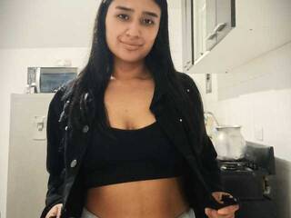 Erotic video chat nahomi-evans