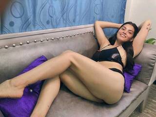 Erotic video chat NahomyX