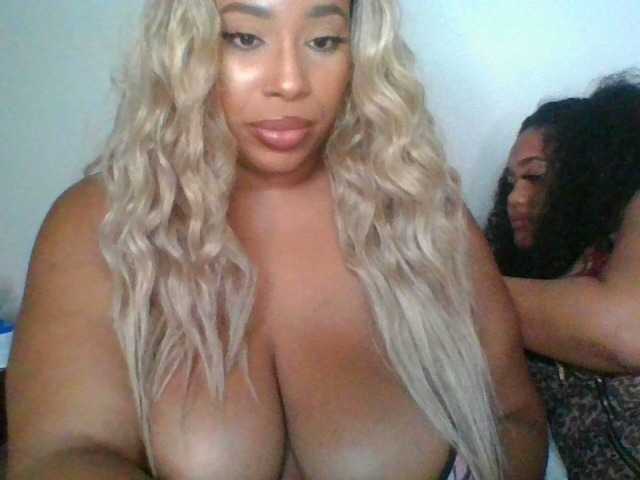 Photos nanaluv Animal Print Ebony Babess, @ 2,000 will show boobs for you baby ; 9 tokens raised so far; 2,000 more tokens to go daddy