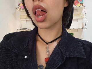 Erotic video chat NanaRott01