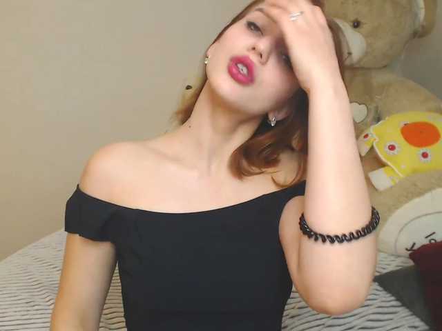 Broadcast screenshots NaomiBea