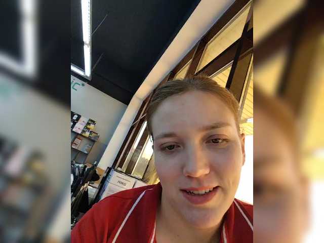 Broadcast screenshots NaomiCobb