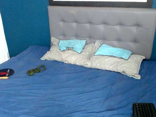 Broadcast screenshots NaomiRousse