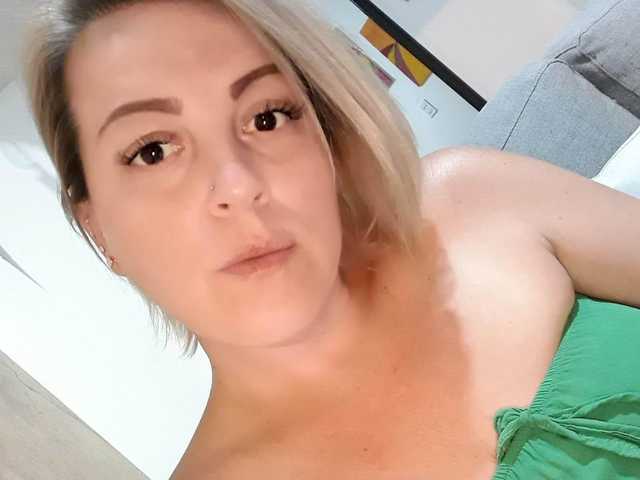 Profile photo Naomy-milf