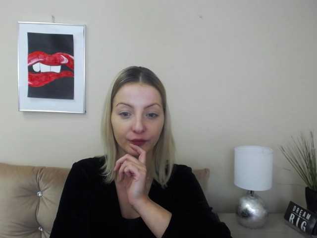 Photos NatalieKiss Hey guys :) TIP ME FOR FOLLOW. STAND UP- 20 tks. open ur cam- 30tks, show legsfeetheels-25tks, shake ass-45,tongue play-50 make my day -1000,if someone want more -ask me, if u want just to have good fun-join me - i dont accept rude ppl here kisses