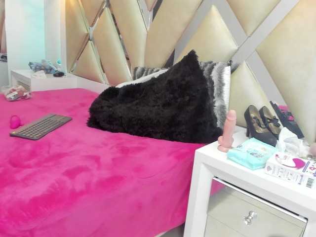 Broadcast screenshots Nataly-Jade