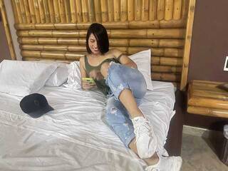 Erotic video chat Naty-sex