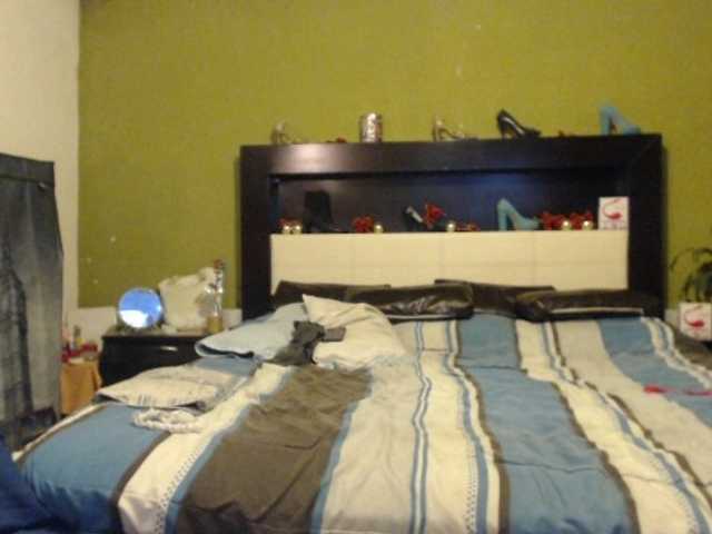 Broadcast screenshots NatyDante