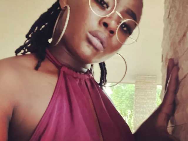 Photo of the profile Naughtyblackdollx