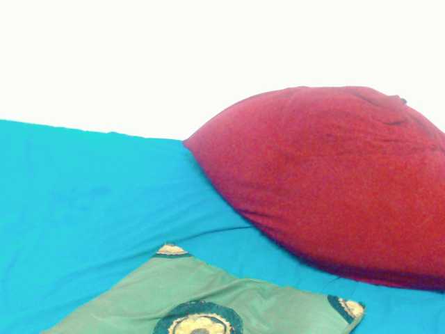 Broadcast screenshots NaughtyIvory