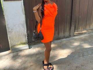 Erotic video chat Naughtylittleprincess