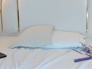 Erotic video chat naughtyrose-vc