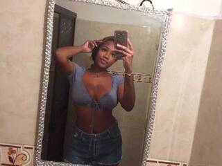 Erotic video chat Naybrownie