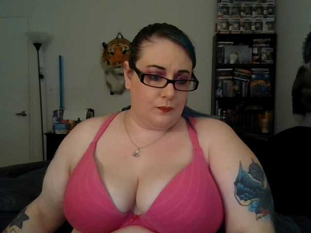 Broadcast screenshots NerdyBBW