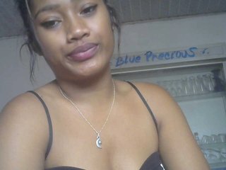 Erotic video chat Nickaelle