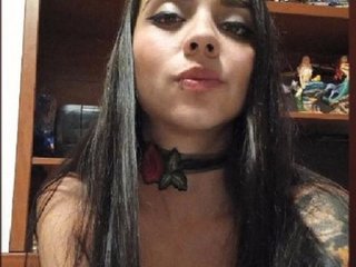 Erotic video chat Nicole-Hot