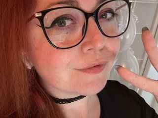 Erotic video chat NicoleBunny24