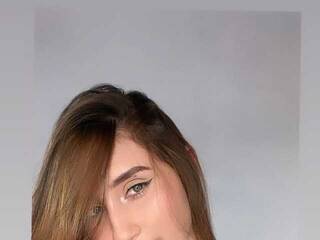 Erotic video chat NicoleCooper