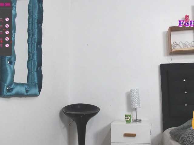 Broadcast screenshots NicoleSantana