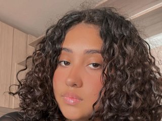 Erotic video chat Nicollebeaty