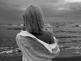 Erotic video chat NIKI29000